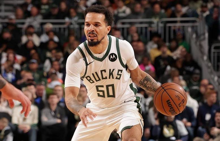 开云品牌-4签达成+喜获承诺！底薪男逆袭获赞 有人却连上场机会都没等来|拉塞尔·威斯布鲁克|国王|杰克逊|科尔·安东尼|拉塞尔-威斯布鲁克_新浪体育_新浪新闻